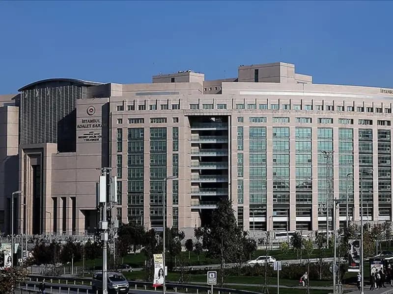 İstanbul'da İmamoğlu'nun Sosyal Medya Hesabına Soruşturma