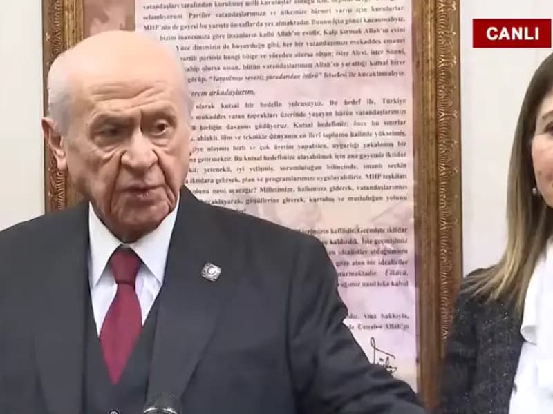 İzzet Ulvi Yönter'in İstifası: Bahçeli'den Açıklayıcı Yanıt