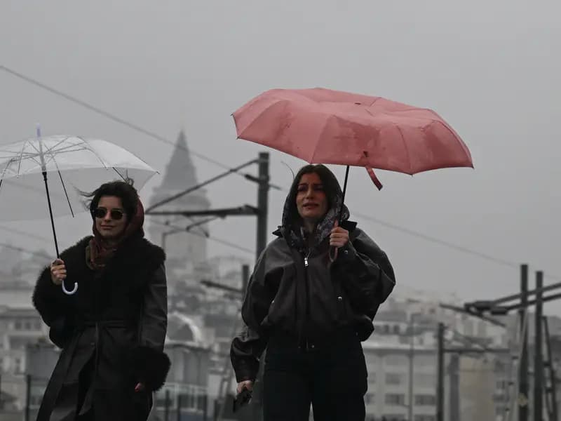 İstanbul'da Bahar Keyfi Kısa Sürecek, Yağmur Geliyor!