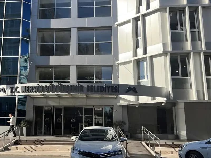 Mersin Büyükşehir Belediyesi'nde Rüşvet İddiaları Patlak Verdi
