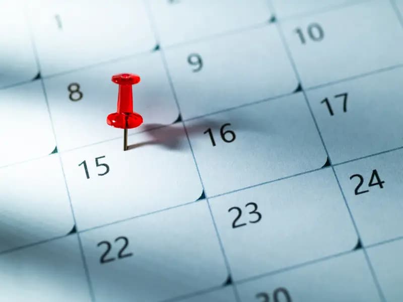 Arefe Günü Resmi Tatil mi, Yarım Gün mü? Detaylar Burada!