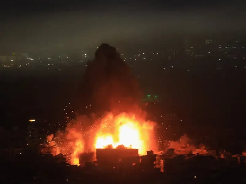 Beyrut'taki Saldırılar 13. Günde Sürüyor: Hamaney Yaralandı