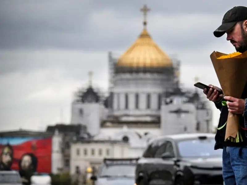 Moskova'da Mobil İnternet Kesintileri, Halk Çağrı Cihazı Kullanıyor