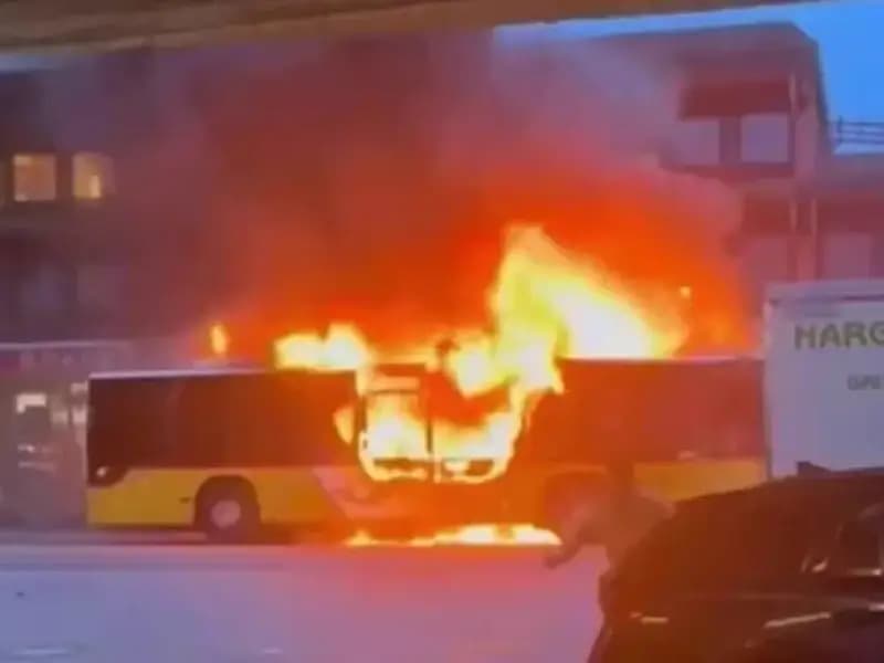 İsviçre'de Otobüs Faciası: 6 Kişi Hayatını Kaybetti