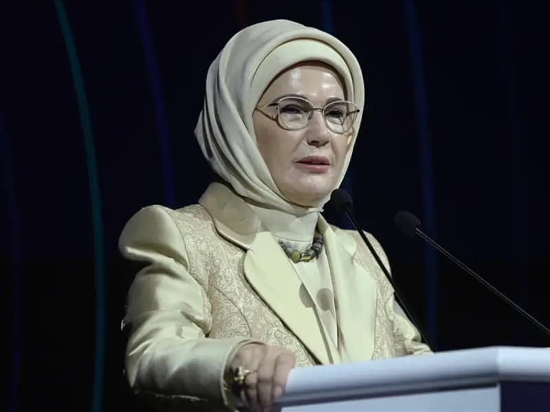 Emine Erdoğan'dan Ramazan Bayramı'na Özel Kardeşlik Mesajı