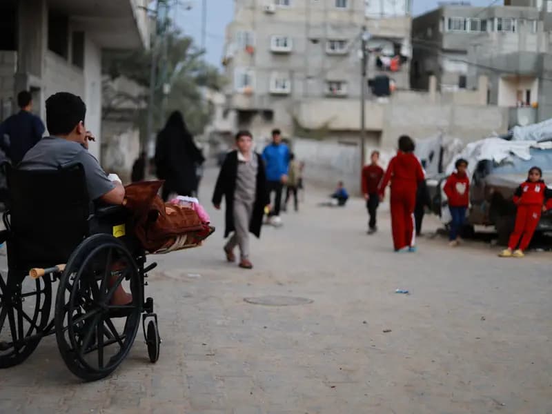 Gazze'de Savaşın İzleri: Ampute Çocuğun Acı Çağrısı