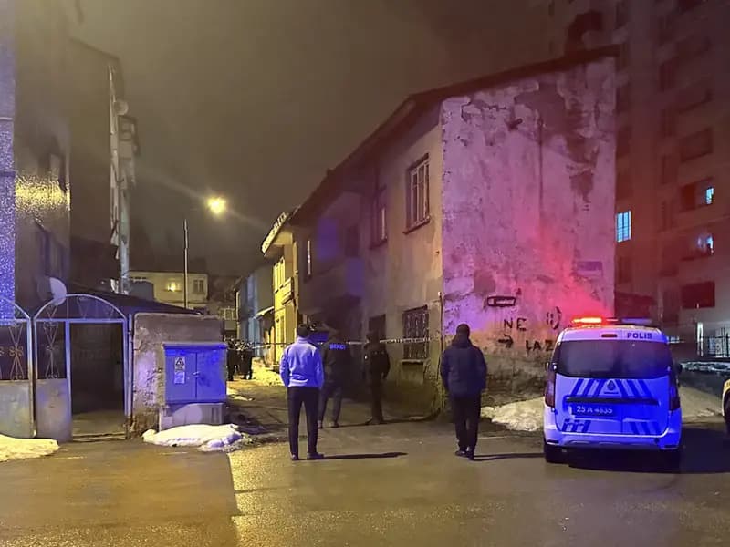 Erzurum Sokaklarında Gece Yarısı Korkunç Cinayet Bulundu