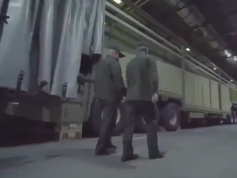 İran Devrim Muhafızları'ndan Şok Edici Yeraltı Tünel Görüntüleri