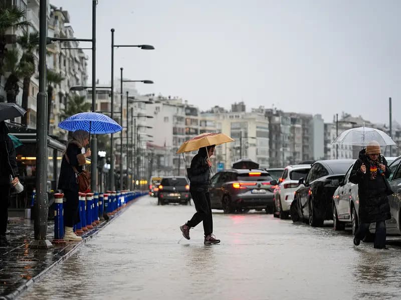 Ramazan Bayramı'nda Hava Değişimi: Yağışlar ve Düşen Sıcaklıklar