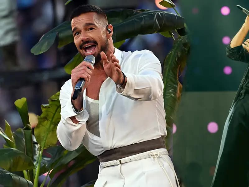 Ricky Martin, İstanbul'da Hayranlarıyla 15 Yıl Sonra Buluşuyor